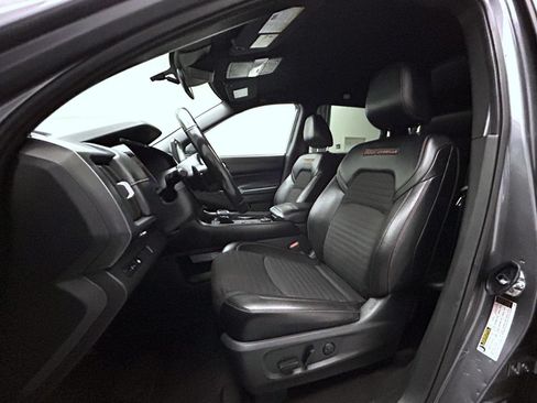 Used 2023 Nissan Pathfinder Rock Creek AWD/4WD image 10