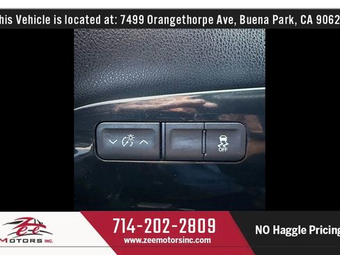 Used 2016 Toyota Prius Three image 37