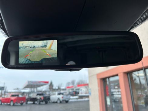 Used 2015 Ford Transit 250 130 Low Roof image 13