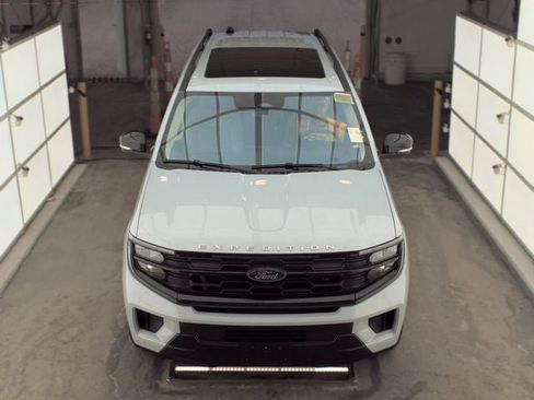 Certified 2025 Ford Expedition Max Active AWD/4WD image 4