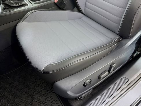 New 2026 Volkswagen Jetta SE image 18