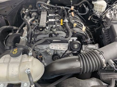 Used 2022 Ford Mustang Coupe w/ Equipment Group 101A RWD image 33