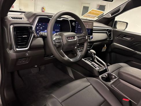 New 2026 GMC Canyon Elevation w/ Convenience Package image 26