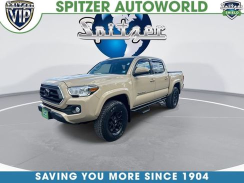 Used 2020 Toyota Tacoma SR5 AWD/4WD image 6