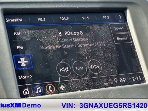 Used 2024 Chevrolet Equinox LT image 52