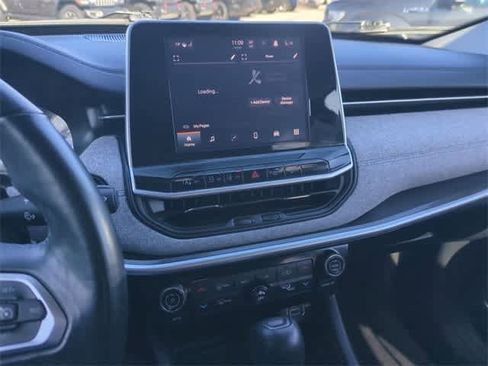 Used 2022 Jeep Compass Latitude w/ Convenience Group image 28