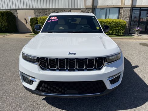 Used 2023 Jeep Grand Cherokee Limited AWD/4WD image 8