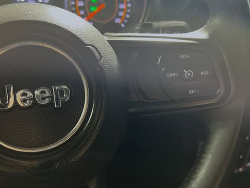 Used 2019 Jeep Wrangler Unlimited Sport S AWD/4WD image 20