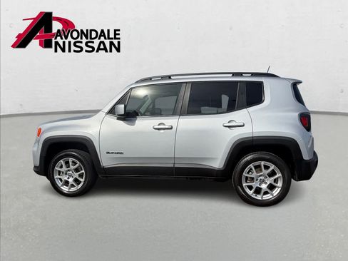 Used 2019 Jeep Renegade Latitude w/ Popular Equipment Group image 3