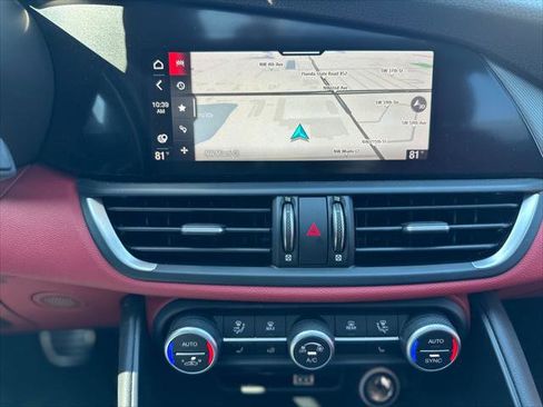 Used 2021 Alfa Romeo Giulia Ti Sport image 22