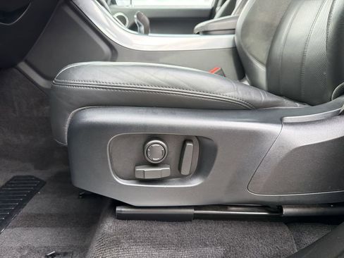 Used 2020 Land Rover Range Rover Sport HST image 20