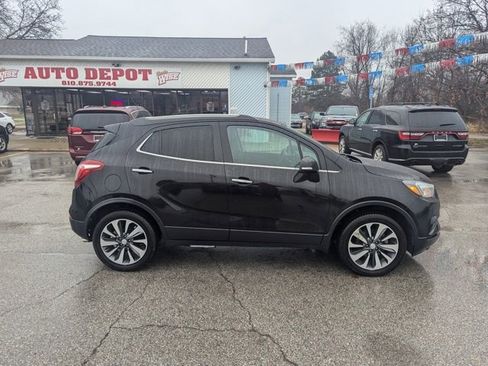 Used 2018 Buick Encore Preferred image 2