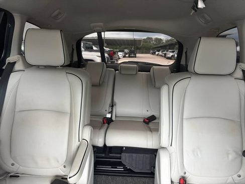 Used 2025 Honda Odyssey Touring image 25