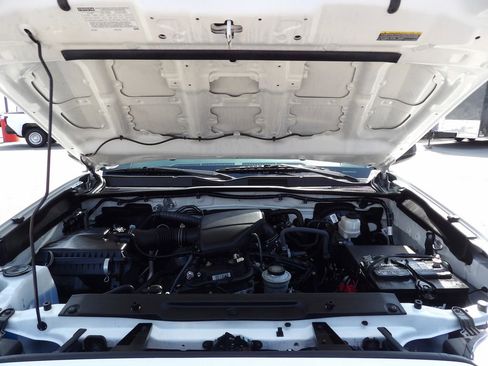 Used 2020 Toyota Tacoma SR image 40