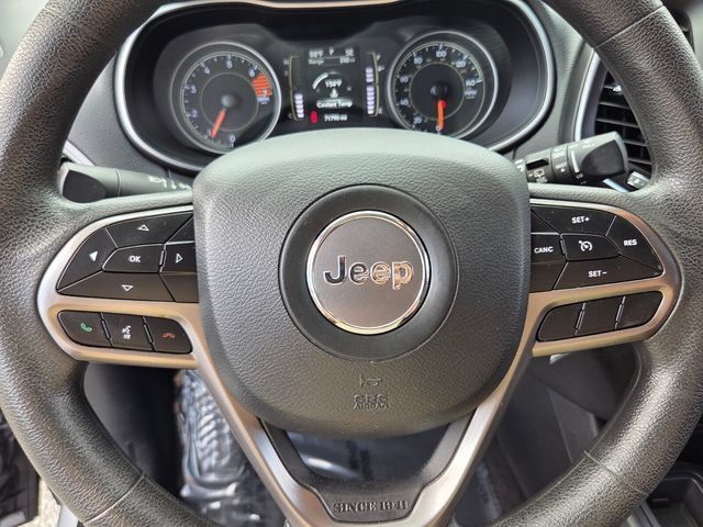 Used 2021 Jeep Cherokee Latitude FWD image 27