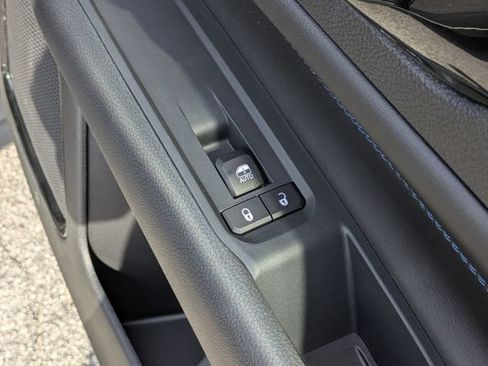 New 2026 Jeep Compass Latitude AWD/4WD image 33