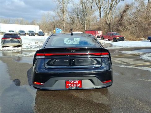 Certified 2024 Toyota Prius LE image 6