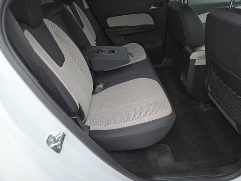 Used 2015 Chevrolet Equinox LT w/ Driver Convenience Package image 17