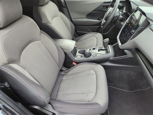 Used 2024 Subaru Crosstrek 2.0i Premium image 10