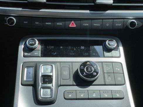 Used 2025 Hyundai Palisade Calligraphy AWD/4WD image 29