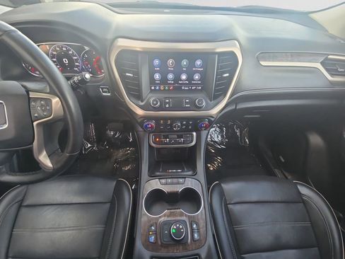 Used 2023 GMC Acadia Denali w/ Black Diamond Edition image 12