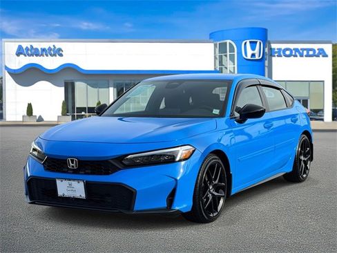 Used 2025 Honda Civic Sport image 2