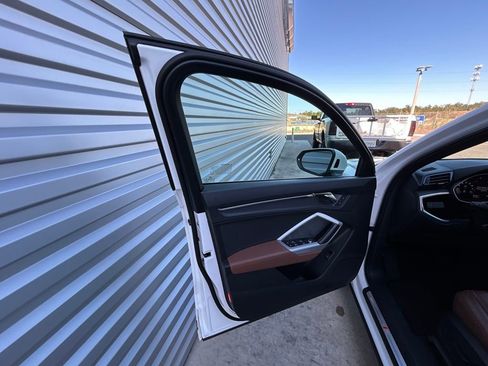 Used 2022 Audi Q3 2.0T Premium image 54