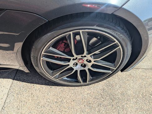 Used 2020 Jaguar F-TYPE Checkered Flag image 11