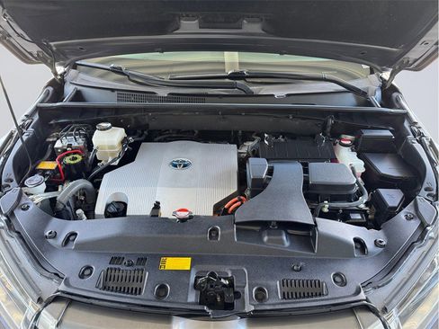 Used 2017 Toyota Highlander Limited image 8