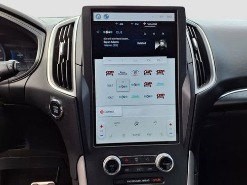 Used 2022 Ford Edge ST-Line image 26