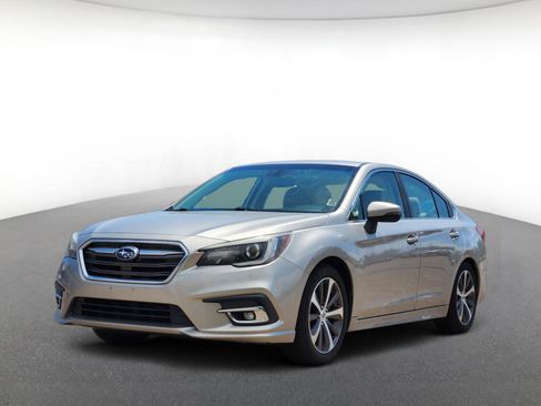 Used 2019 Subaru Legacy 2.5i Limited AWD/4WD image 2