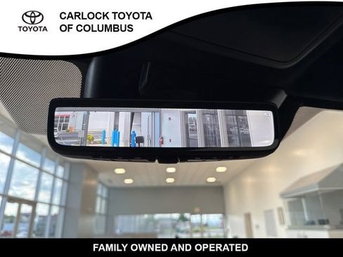 Used 2025 Toyota Tundra Platinum AWD/4WD image 30