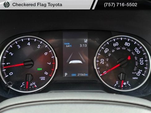 Used 2022 Toyota RAV4 XLE image 12