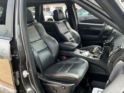 Used 2020 Jeep Grand Cherokee Trailhawk w/ Trailhawk Luxury Group image 29