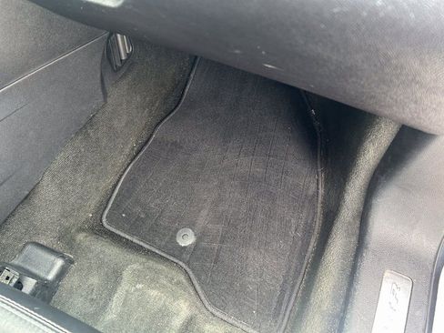 Used 2017 Ford Explorer Limited image 22