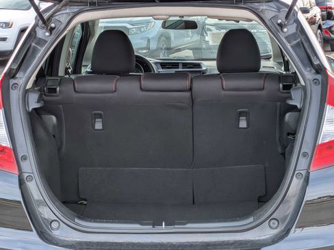 Used 2018 Honda Fit Sport image 30