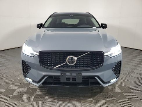 Certified 2023 Volvo XC60 B5 Plus w/ Protection Package Premier image 2