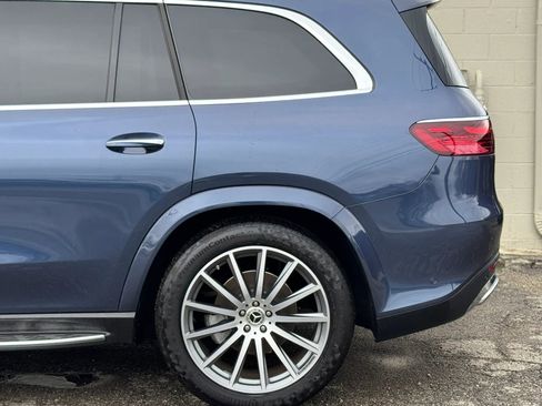 Used 2025 Mercedes-Benz GLS 450 4MATIC w/ AMG Line Exterior image 6