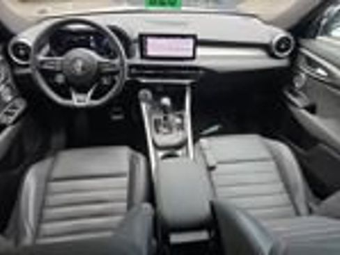 Used 2024 Alfa Romeo Tonale Veloce AWD/4WD image 10