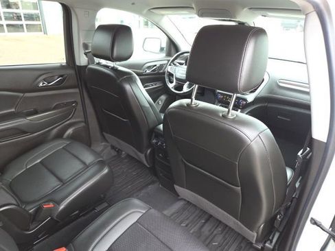 Used 2021 GMC Acadia SLT w/ Preferred Package image 41