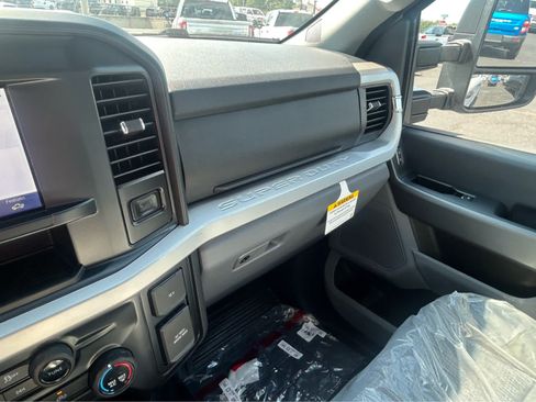New 2026 Ford F250 XLT AWD/4WD image 42