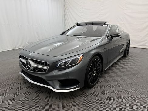 Used 2017 Mercedes-Benz S 550 Cabriolet image 2