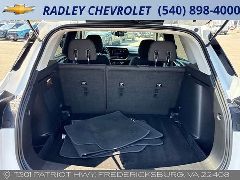 Certified 2025 Chevrolet TrailBlazer LT FWD image 12