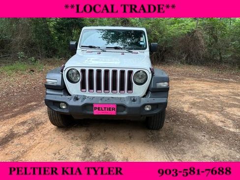 Used 2023 Jeep Wrangler Unlimited Sport AWD/4WD image 2