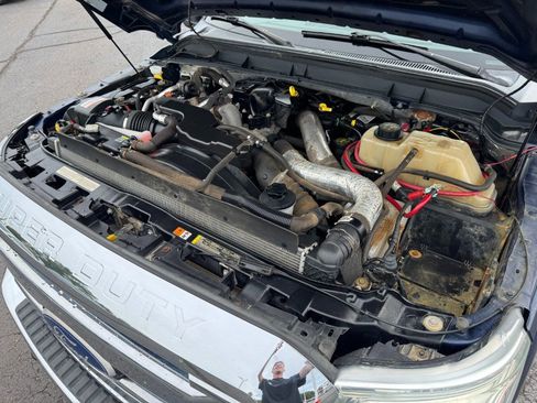 Used 2011 Ford F250 XLT AWD/4WD image 21