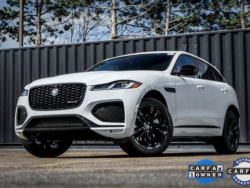 Used 2025 Jaguar F-PACE R-Dynamic S image 1
