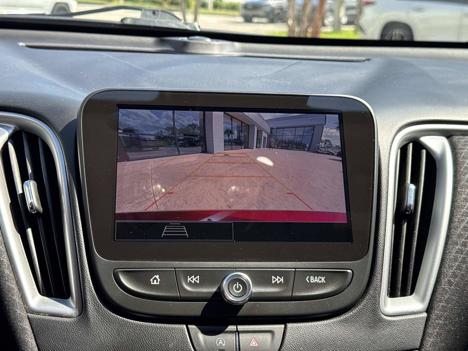 Used 2025 Chevrolet Malibu LT FWD image 31