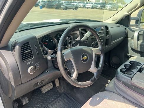 Used 2013 Chevrolet Silverado 3500 LT w/ Interior Plus Package AWD/4WD image 10
