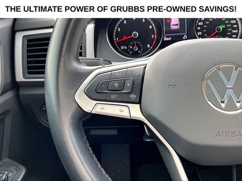 Used 2021 Volkswagen Atlas SE w/ Panoramic Sunroof Package FWD image 24