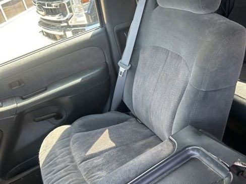 Used 2001 Chevrolet Silverado 1500 LS w/ Off-Road Chassis Pkg image 34